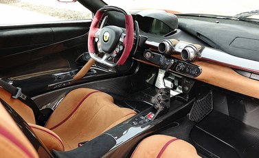 Ferrari LaFerrari 23