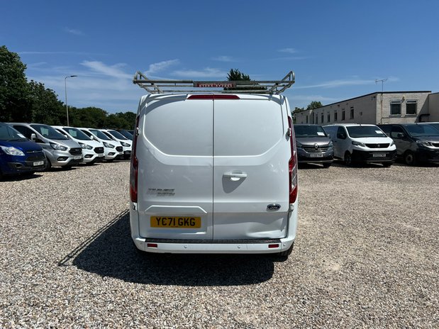 Ford Transit Custom SWB L1H1 Low Roof Professional 300 Alloys EURO 6 NO VAT 7