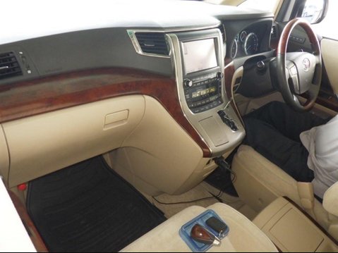 Toyota Vellfire 3.5 ZG EDITION+CAPTAIN SEATS+TRD EXHAUST 2