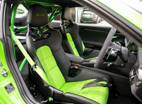 Porsche 911 GT3 RS (991.2) 12