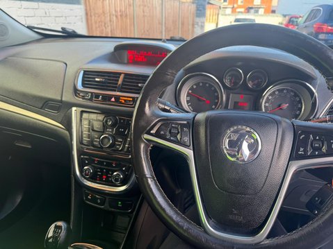 Vauxhall Mokka 1.6 SE 2WD Euro 5 (s/s) 5dr 31