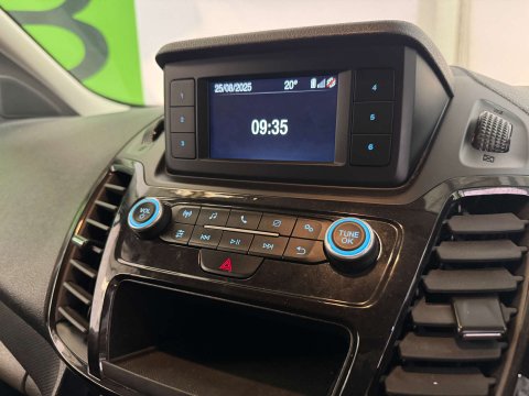 Ford Transit Connect 1.5 Transit Connect 250 Limited EcoBlue 23