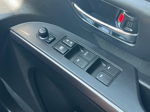 Suzuki S-Cross MOTION 37