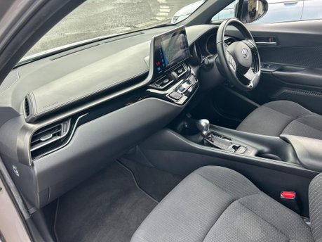 Toyota C-HR 1.2 VVT-i Icon CVT Euro 6 (s/s) 5dr 26