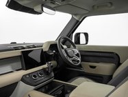 Land Rover Defender 3.0 D250 MHEV X-Dynamic HSE SUV 3dr Diesel Auto 4WD Euro 6 (s/s) (250 ps) 3