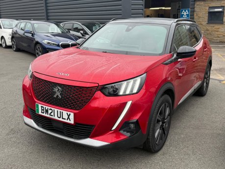 Peugeot e-2008 GT PREMIUM 5