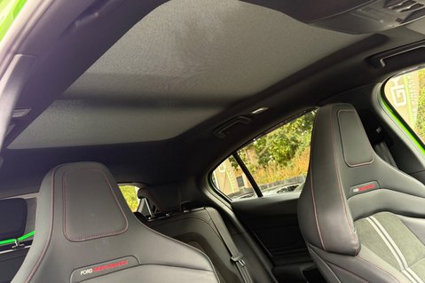 Ford Focus ST -PAN ROOF -PARKING/PERFORMANCE/ASSIST PACKS -HUD -B&O - MEAN GREEN 55