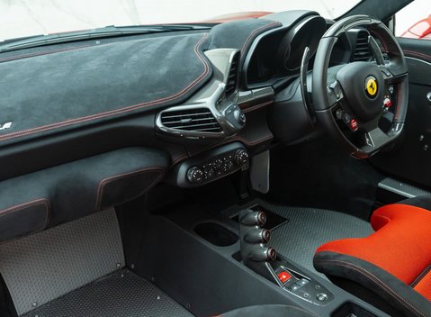 Ferrari 458 Speciale 19