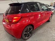 Toyota Yaris 1.33 Dual VVT-i Design Euro 6 5dr 3