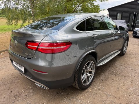Mercedes-Benz GLC GLC 250 D 4MATIC AMG LINE PREMIUM 23