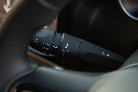 Citroen C3 Aircross PURETECH SHINE S/S EAT6 17