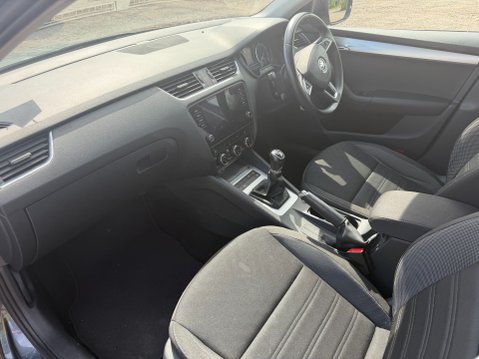 Skoda Octavia SE TECHNOLOGY TSI 5