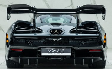 McLaren Senna 8