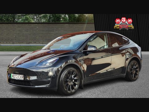 Tesla Model Y LONG RANGE AWD 7