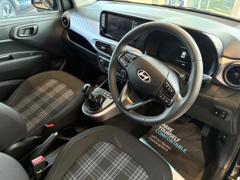 Hyundai i10 1.2 Premium Auto Euro 6 (s/s) 5dr 19