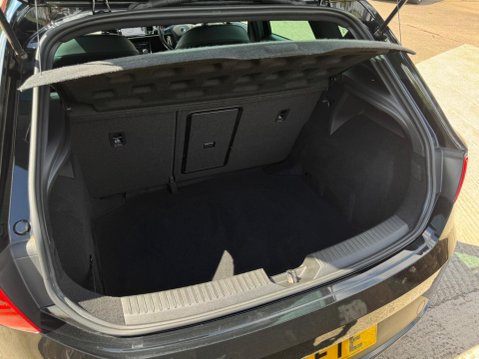 SEAT Leon 2.0 TSI Cupra 300 Euro 6 (s/s) 5dr 22
