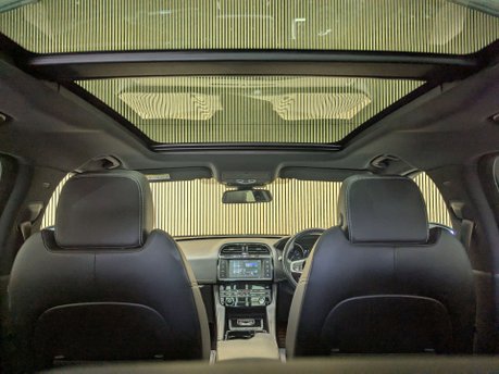 Jaguar F-Pace 2.0 F-PACE R-Sport AWD D Auto 4WD 5dr 2