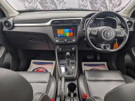 MG ZS EXCLUSIVE 20