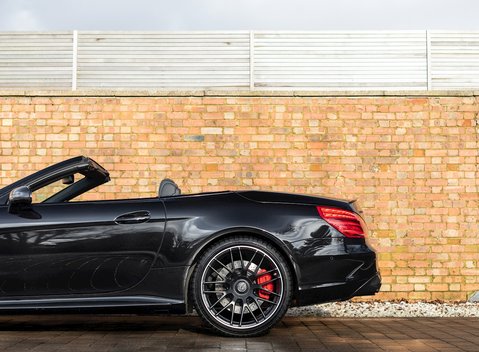 Mercedes-Benz SL Class SL65 36