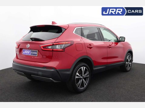 Nissan Qashqai 1.5 Qashqai N-Connecta dCi 5dr 9