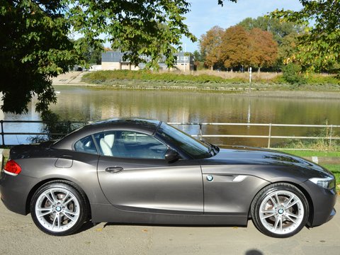 BMW Z4 E89 2.5 23i sDrive Roadster 9