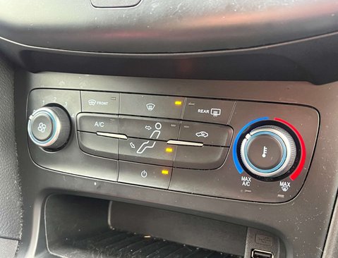 Ford Focus 1.0 Focus ST-Line 5dr 24