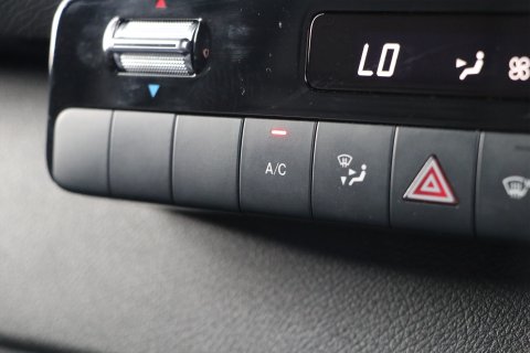 Mercedes-Benz Sprinter 2.0 CDI PremiumFWD L2 H2 150 ps 27
