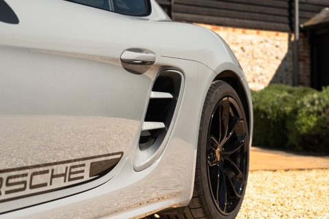 Porsche 718 Cayman 2.0T Style Edition PDK Euro 6 (s/s) 2dr 20