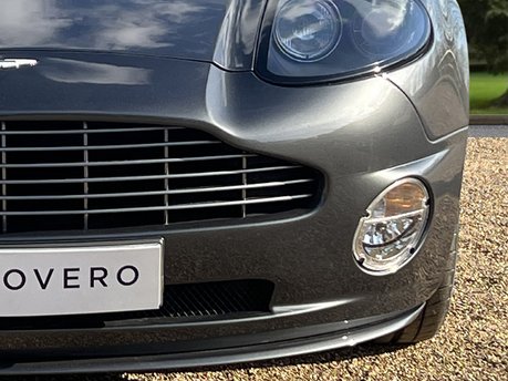 Aston Martin Vanquish S V12 18