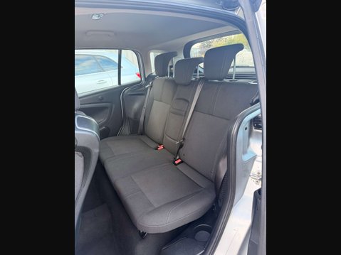 Ford B-Max 1.5 B-Max Titanium TDCi 5dr 19