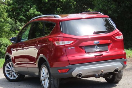 Ford Kuga 2.0 TDCi Titanium 2WD Euro 6 (s/s) 5dr 6