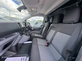 Peugeot Expert XLWB L3H1 Low Roof Professional Premium 2900 Air Con EURO 6 13
