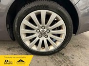 Vauxhall Insignia 2.0 CDTi SE Euro 5 5dr 25