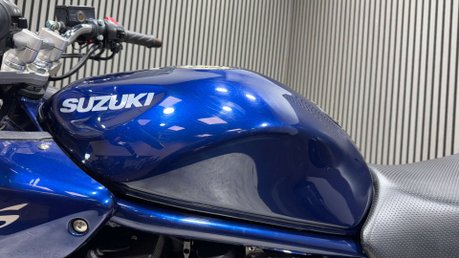Suzuki Bandit 1200 GSF S 2002 30K RUNNING PROJECT BIKE SPARES OR REPAIR 1200CC 10