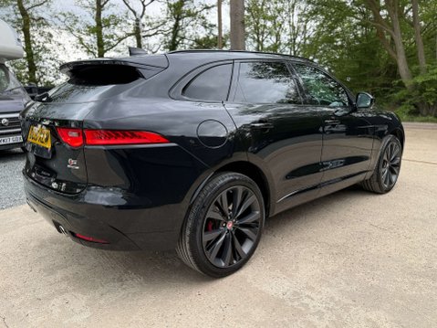 Jaguar F-Pace 3.0 F-PACE S AWD D Auto 4WD 5dr 34