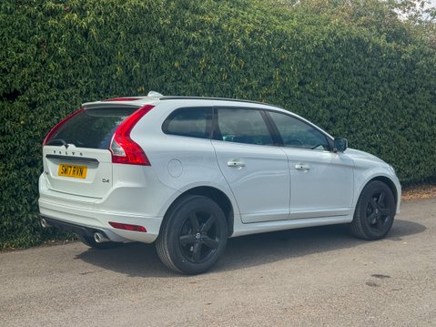 Volvo XC60 (Sold) 2.0 D4 R-Design Nav SUV 5dr Diesel Auto Euro 6 (s/s) (190 ps) 27