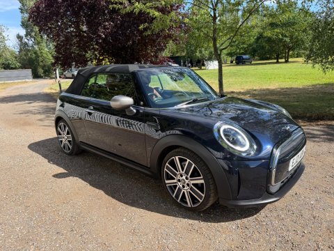 Mini Convertible COOPER EXCLUSIVE 10