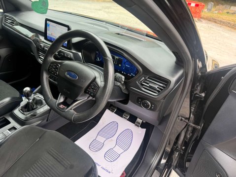 Ford Focus 2.0 Focus ST EcoBlue 5dr 30