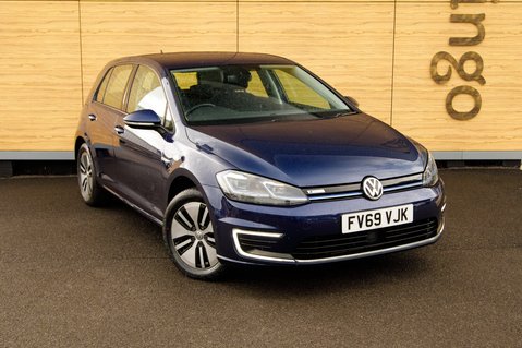 Volkswagen Golf E-GOLF 1