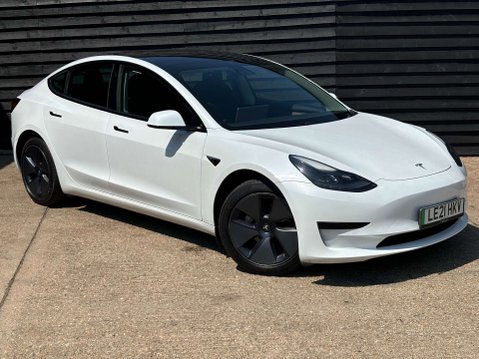 Tesla Model 3 Model 3 Standard Range + 4dr 5