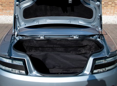 Aston Martin V12 Vantage S Roadster 34