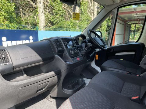 Citroen Relay 2.2 L4H2 17-seat Non-D1 Flexi-Lite accessible minibus w/ A/C and Sensors. U 18