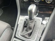 Volkswagen Golf 2.0 Golf R TSi 4Motion Semi-Auto 4WD 5dr 34