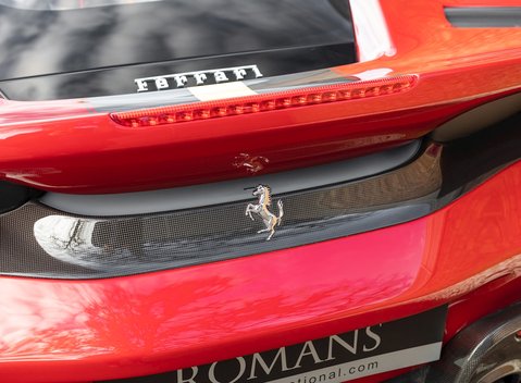 Ferrari 488 Pista 28