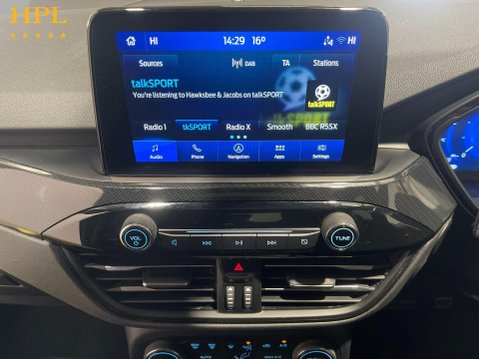Ford Kuga 1.5 EcoBlue ST-Line X Edition SUV 5dr Diesel Auto Euro 6 (s/s) (120 ps) Air 19