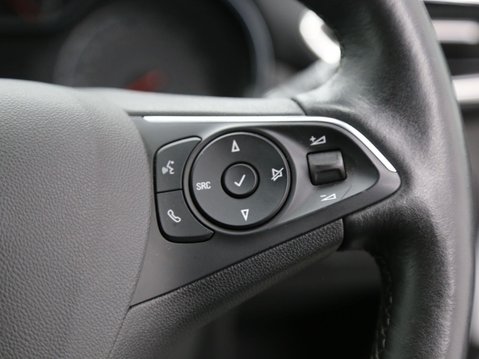 Vauxhall Crossland 1.2 Turbo Ultimate Euro 6 (s/s) 5dr 12