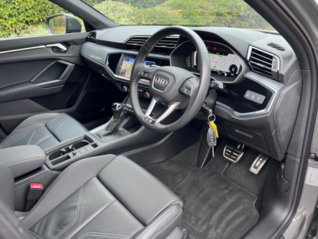 Audi Q3 1.5 TFSI CoD 35 S line Sportback S Tronic Euro 6 (s/s) 5dr 15