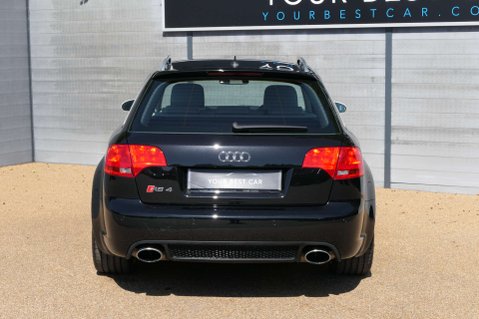 Audi A4 4.2 RS 4 Quattro 4WD 5dr 19