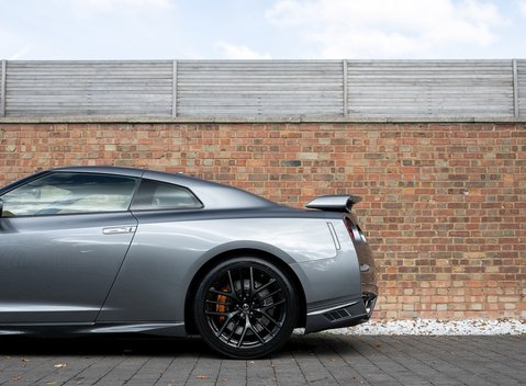 Nissan GT-R Prestige 29