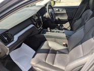 Volvo V60 2.0 V60 Momentum B4 MHEV Auto 5dr 20